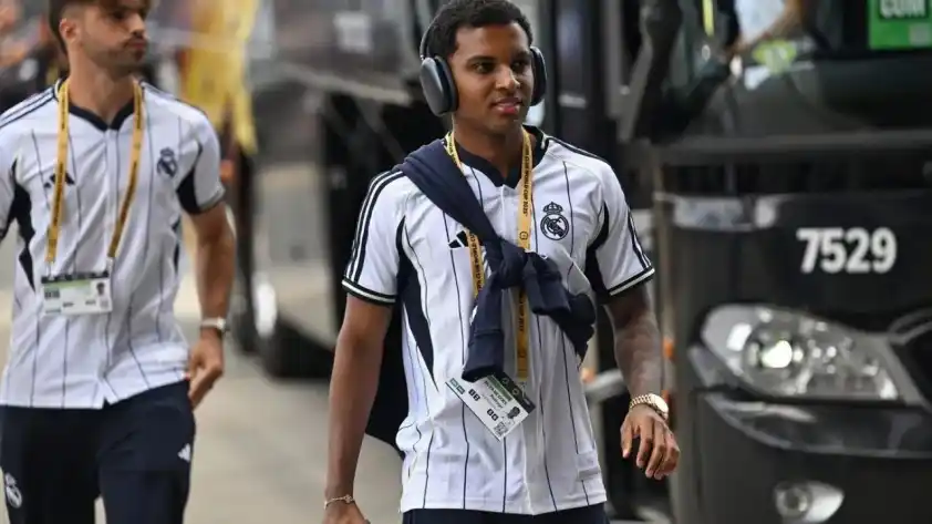 Rodrygo của Real Madrid là cái tên được Liverpool tìm để thay Mohamed Salah